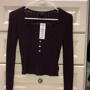 Lightweight dark purple/burgundy sweater